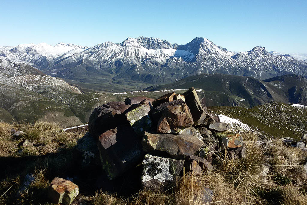 Pico Pozo Lao